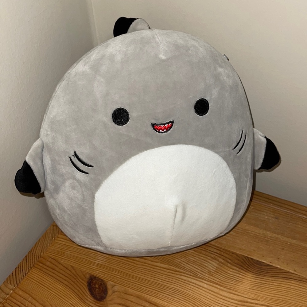 Gordon Squishmallow 8”